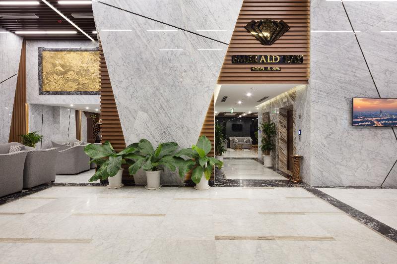 Emerald Bay Nha Trang Hotel And Spa Buitenkant foto