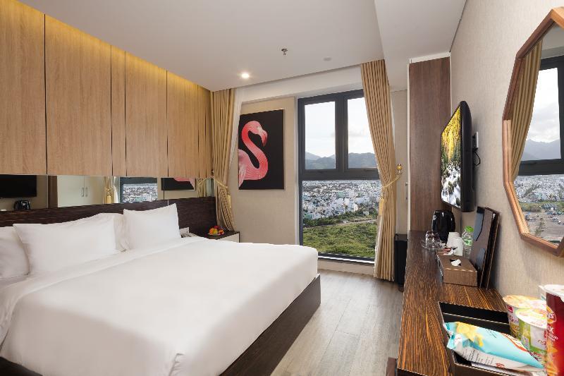Emerald Bay Nha Trang Hotel And Spa Buitenkant foto
