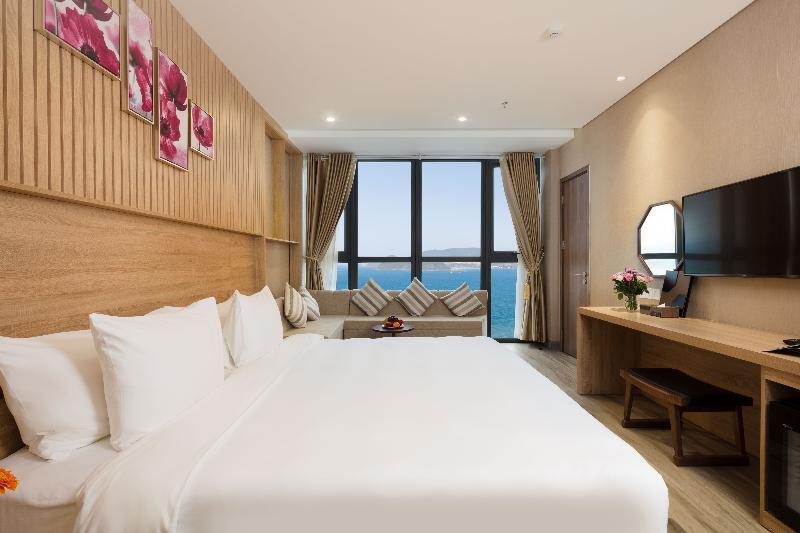 Emerald Bay Nha Trang Hotel And Spa Buitenkant foto