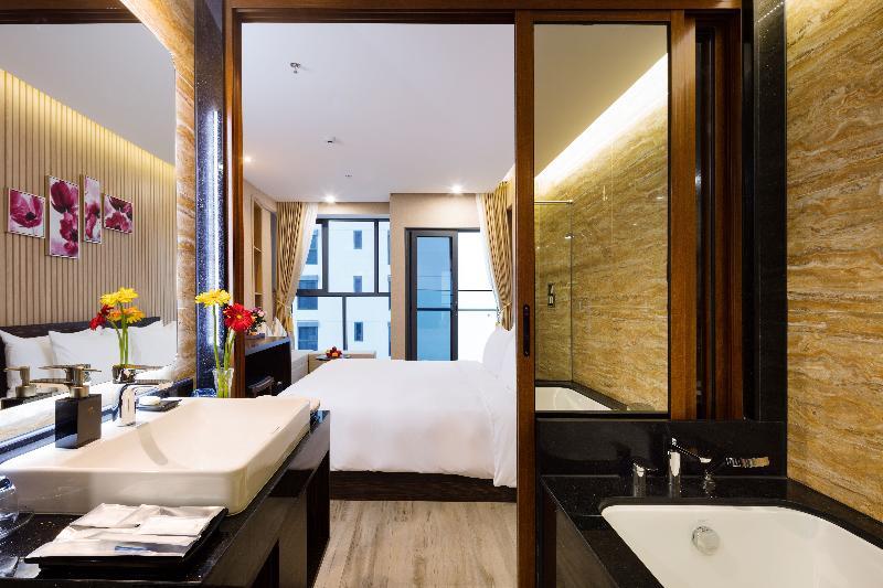 Emerald Bay Nha Trang Hotel And Spa Buitenkant foto