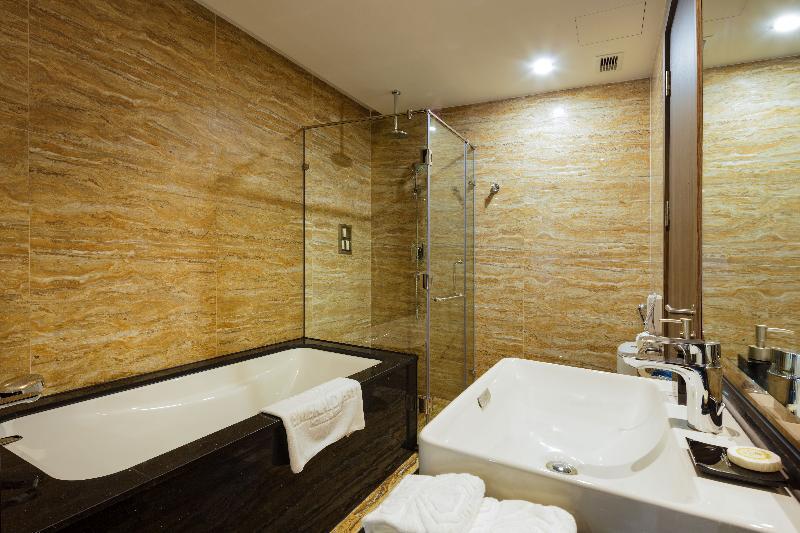 Emerald Bay Nha Trang Hotel And Spa Buitenkant foto